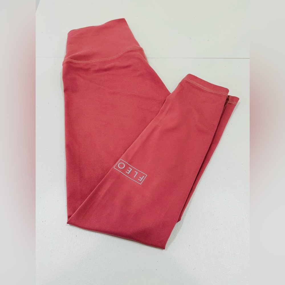 Fleo Red Leggings